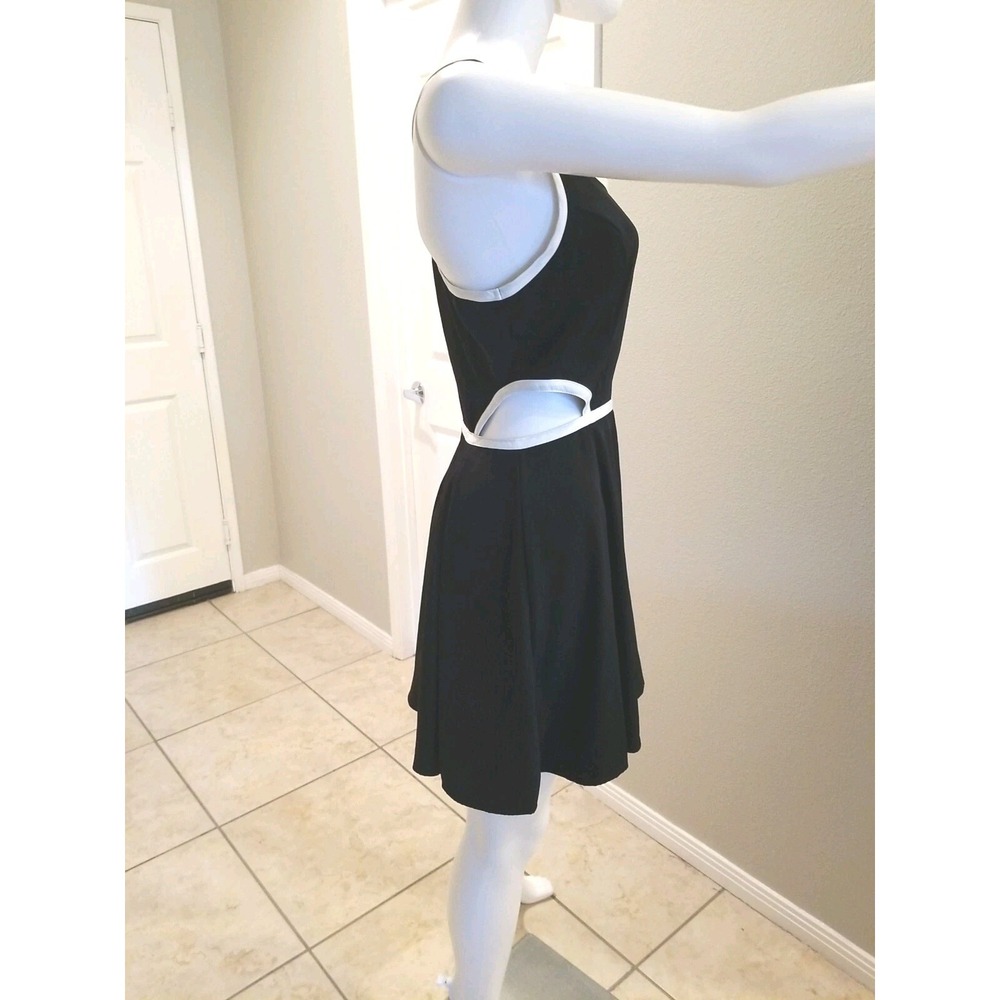 Express Black Dress Sleeveless Side Cut out Sheath Size 4